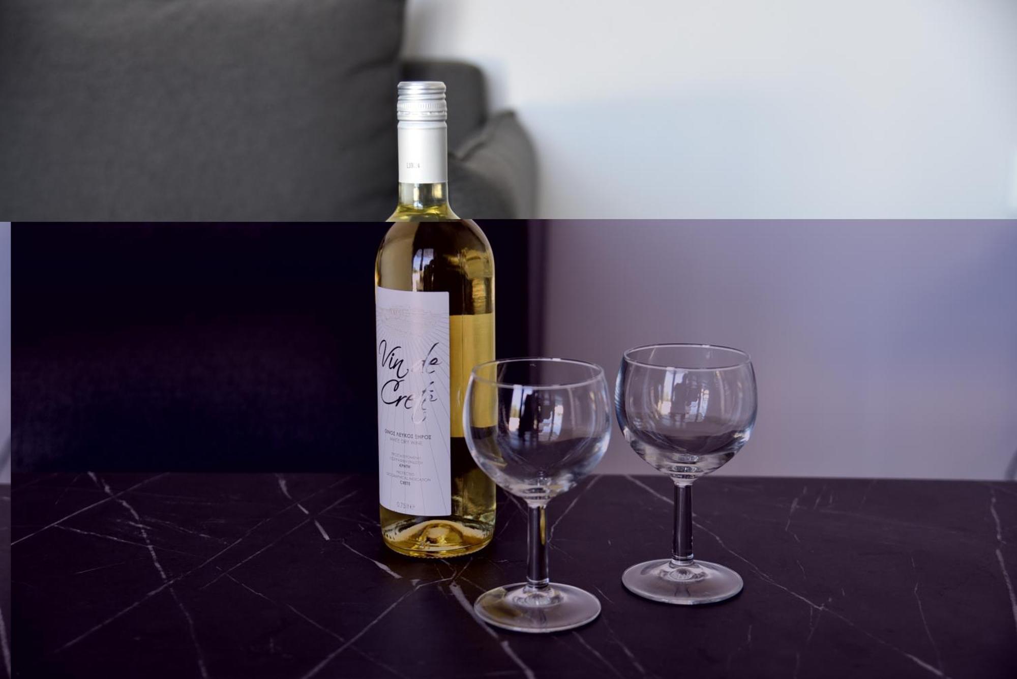 Pirgos Deluxe Apartment - Private Parking 키사모스 외부 사진