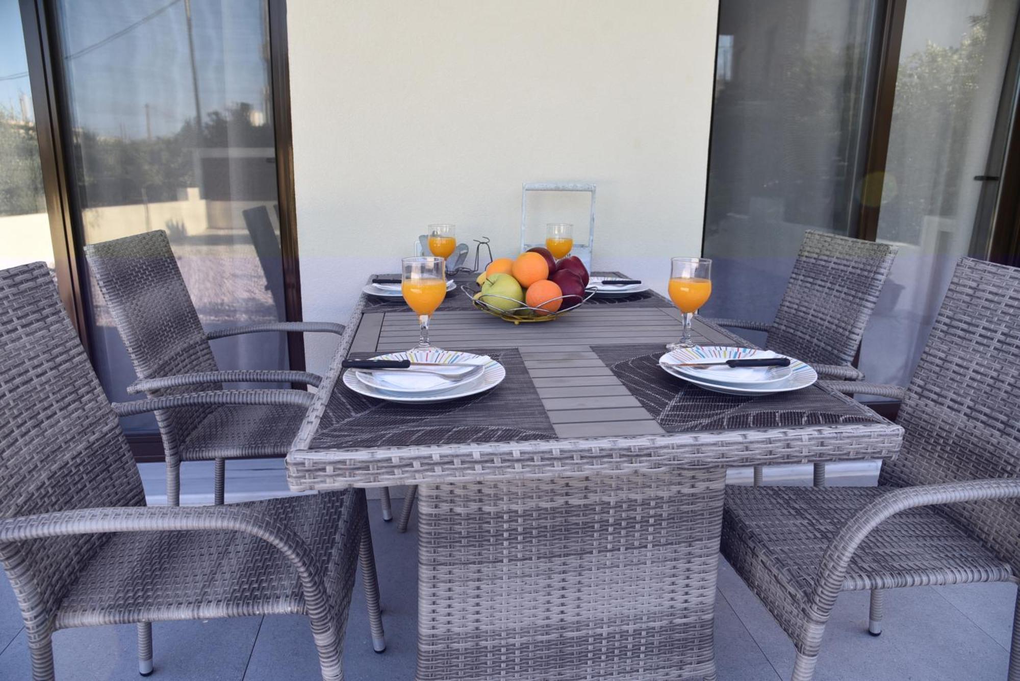 Pirgos Deluxe Apartment - Private Parking 키사모스 외부 사진