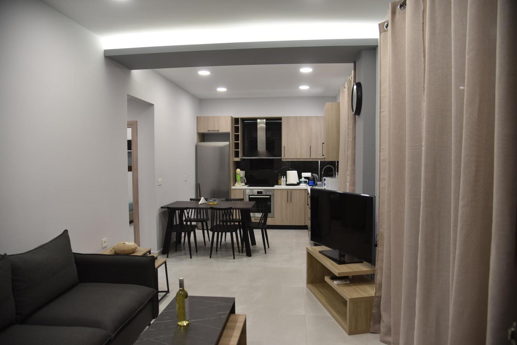 Pirgos Deluxe Apartment - Private Parking 키사모스 외부 사진
